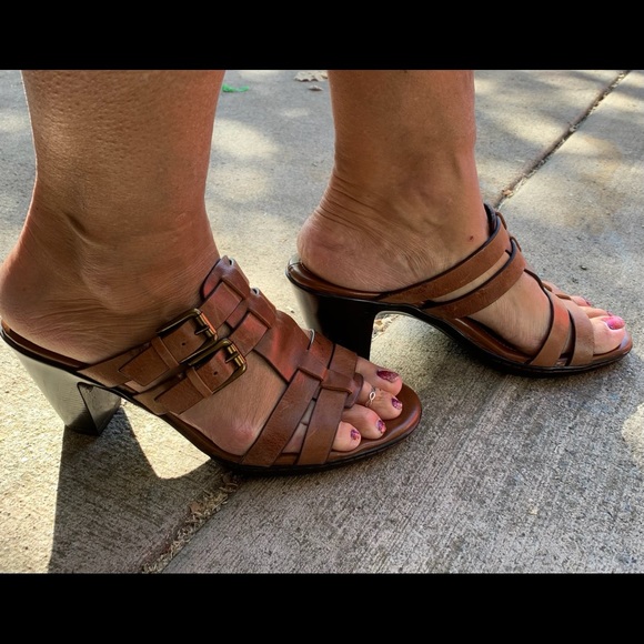 Sofft Sandals - Picture 3 of 9
